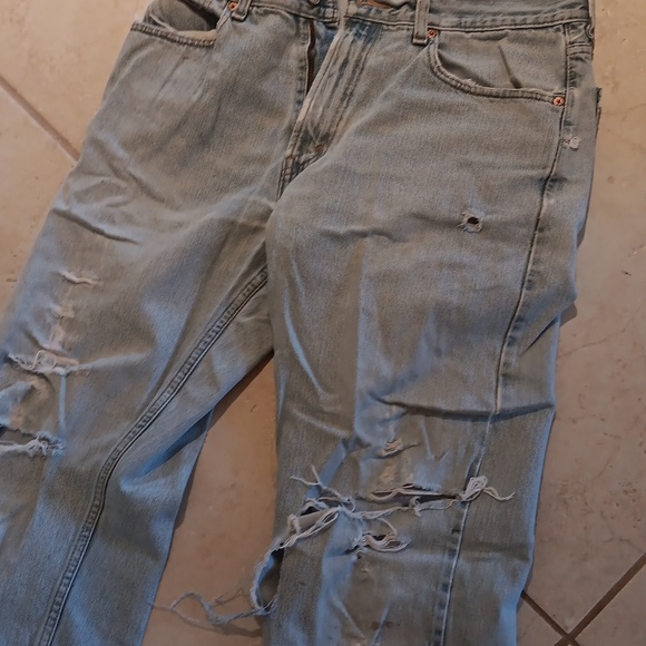 Men's Levi's 505 Regular Fit 34x36 Ripped and distressed - Picture 7 of 9